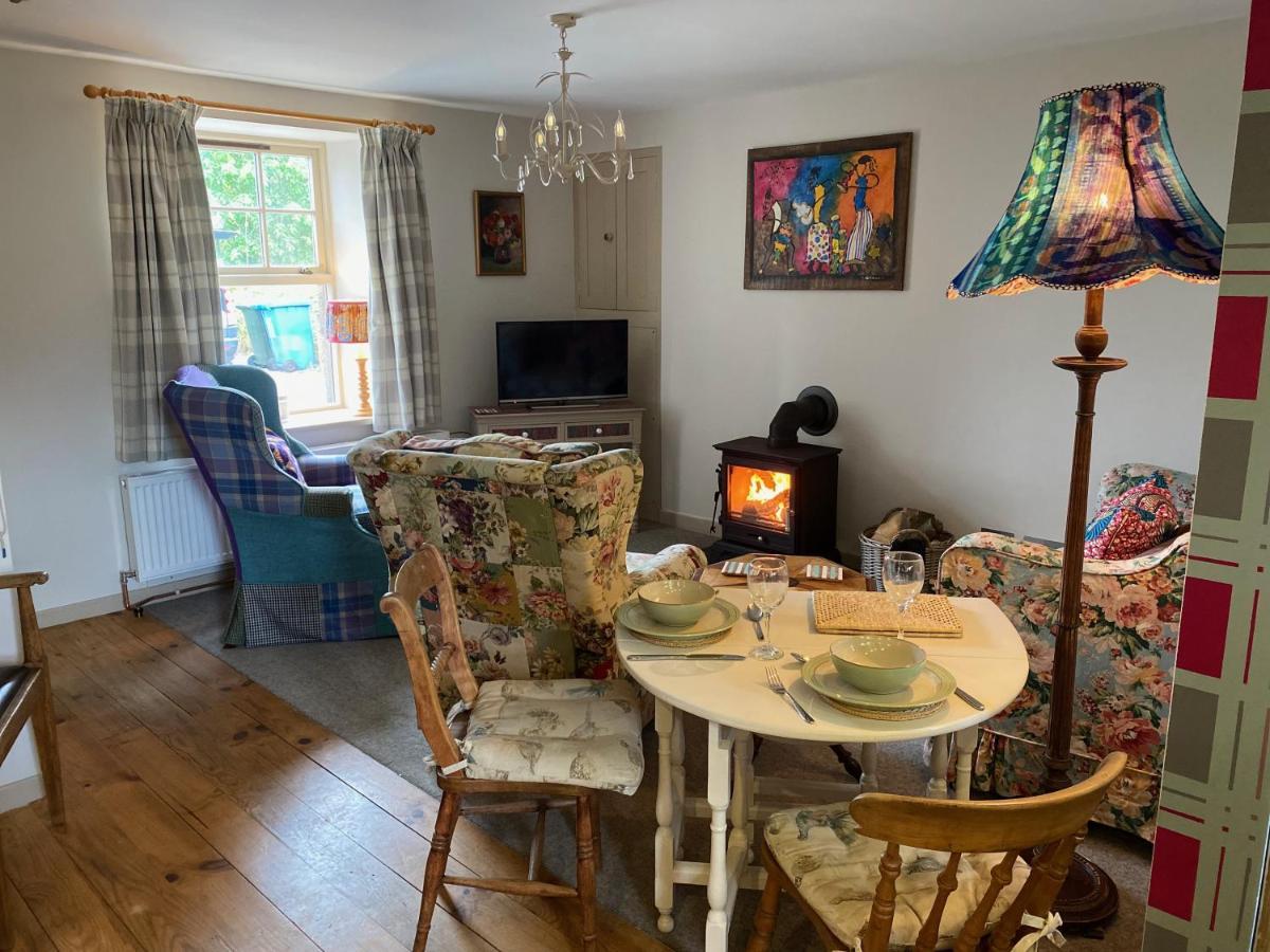 Quirky Highland Cottage With Stunning Views Fearn Lodge Esterno foto