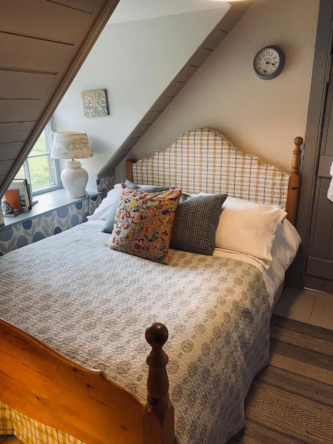Quirky Highland Cottage With Stunning Views Fearn Lodge Esterno foto