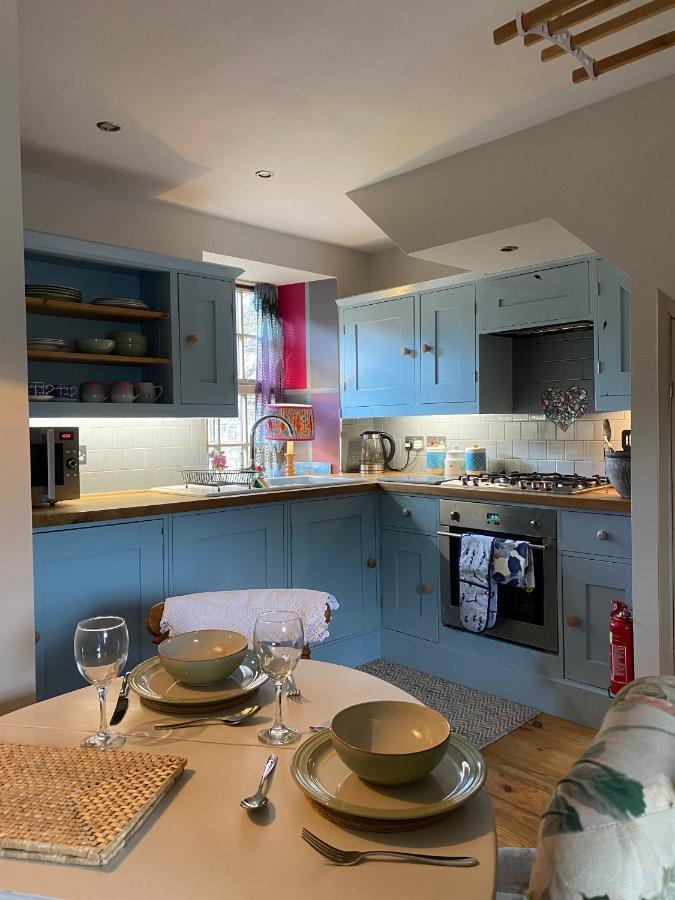Quirky Highland Cottage With Stunning Views Fearn Lodge Esterno foto